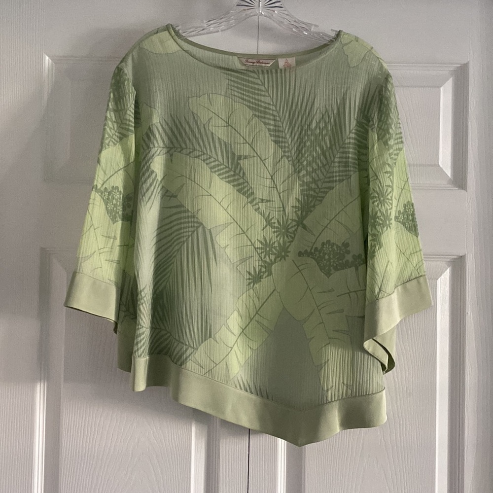 Tommy Bahama Green Palm Print Top